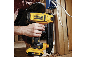 New Dewalt Cordless Electrical Cable Stapler, DCN701