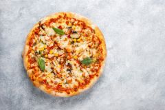 Pizza de Milho com queijo